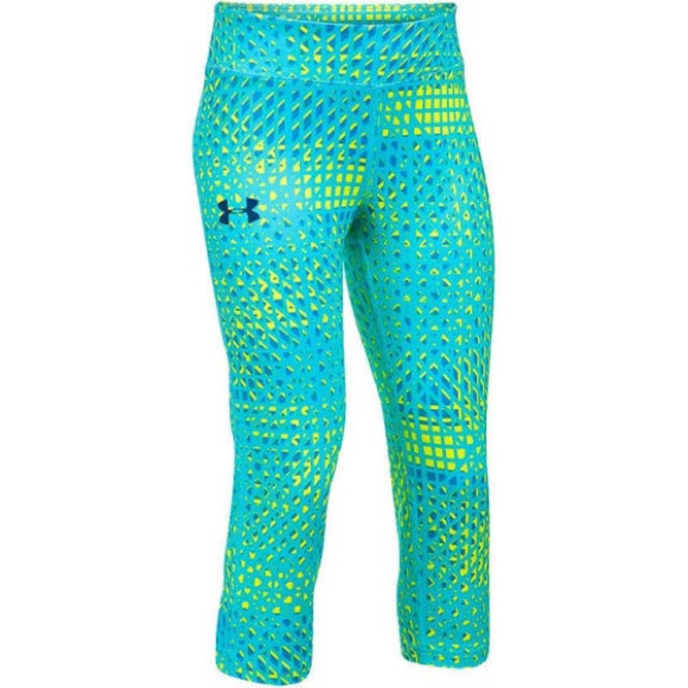 Under Armour Girls’ XL Capris Leggings! Like New!!